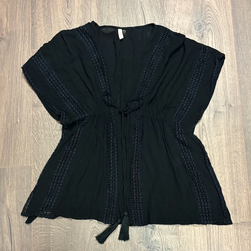 Elan Black Crochet Trim Beach Cover Up Kimono Boho Flowy Tunic Tassel Tie Small